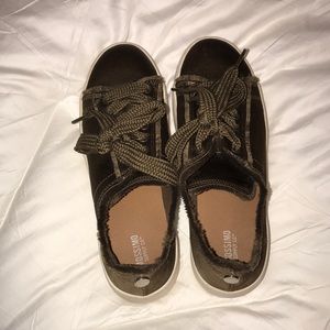 Target Army Green Platform Sneakers